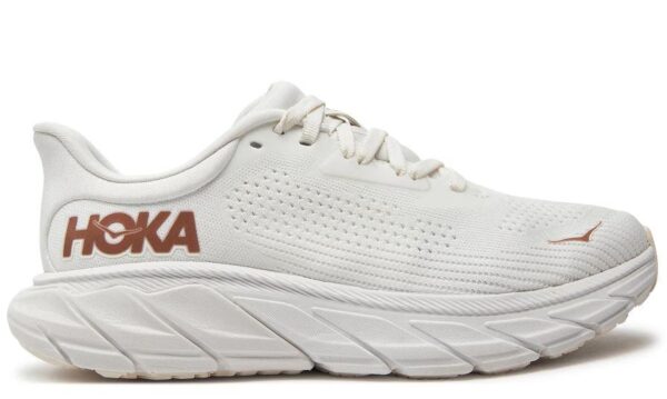 Las zapatillas de running de Hoka para mujer Arahi 7 blancas están preparadas para proporcionar una alta comodidad y estabilidad para cada entrenamiento y carrera. flavisport